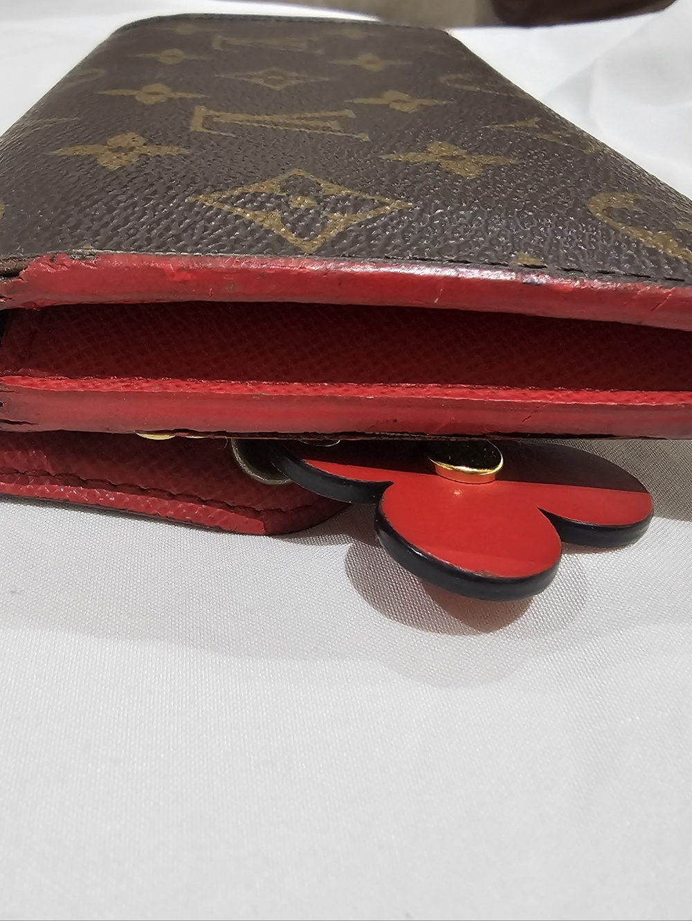 Emilie Flower Wallet - Picture 3 of 12